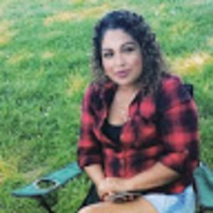 Meet your Posher, Mayra